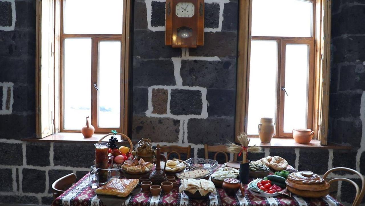 Guesthouse Emma Gyumri Eksteriør bilde