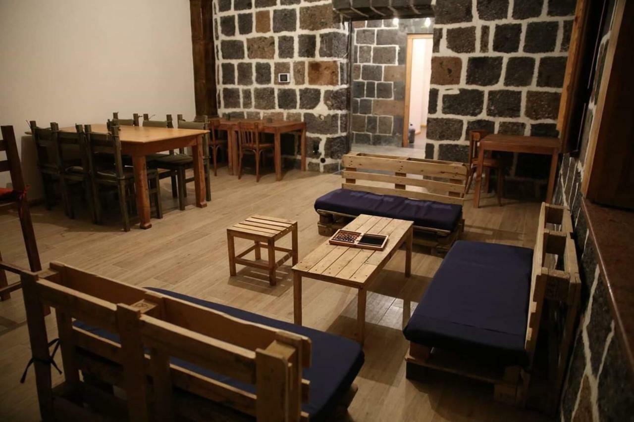 Guesthouse Emma Gyumri Eksteriør bilde